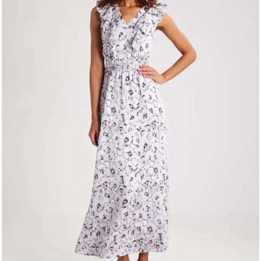 Banana Republic White & Black Floral Maxi Dress - Picture 2 of 8